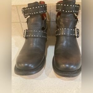 Freebird Belgium Buckle Boot